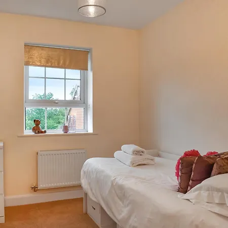 Song Bird * 惠特比