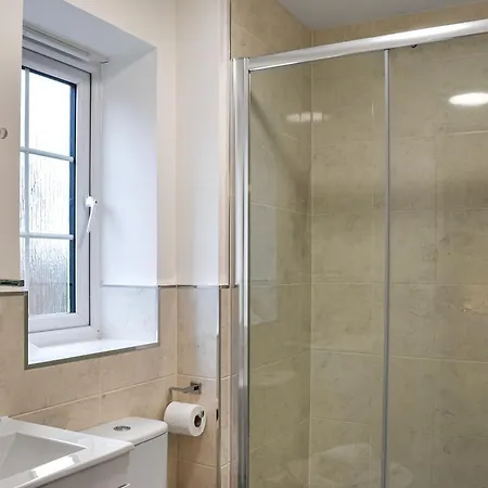 度假居 Song Bird *